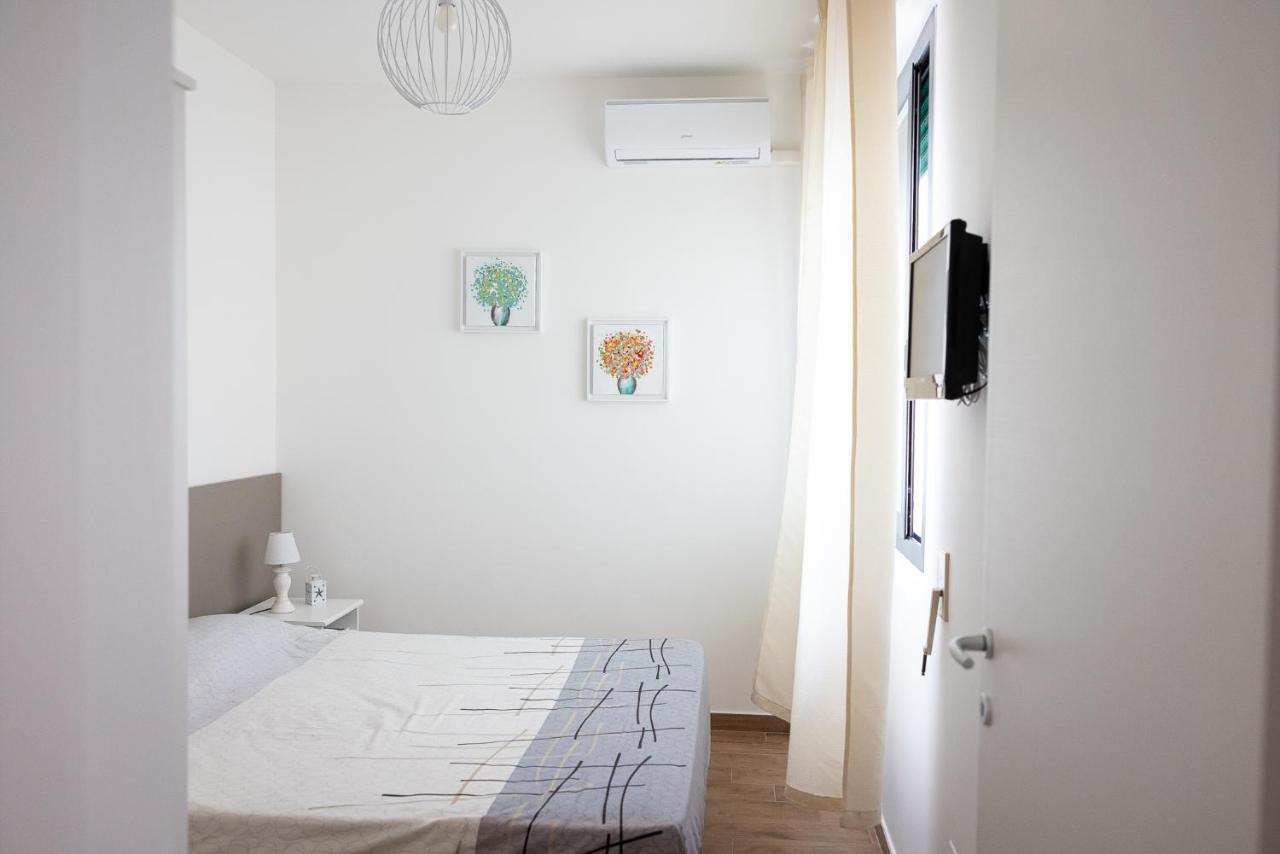 Alessandro House Porto Cesareo Exteriör bild