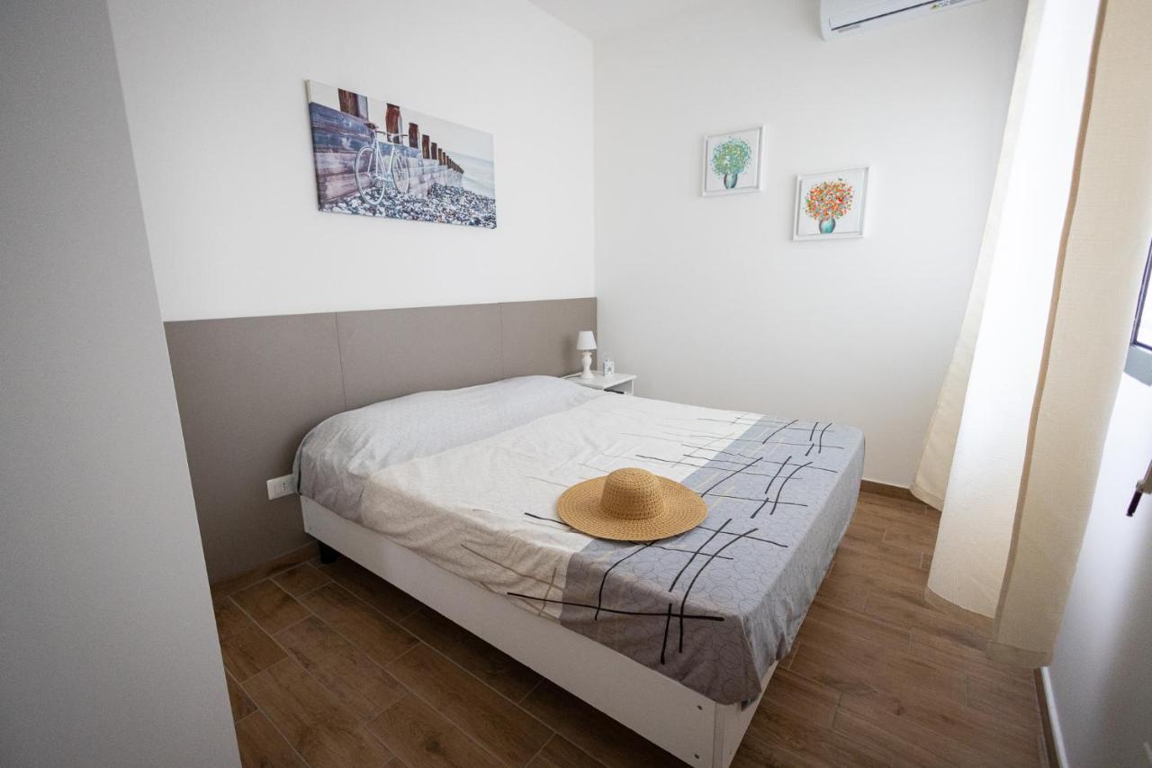 Alessandro House Porto Cesareo Exteriör bild