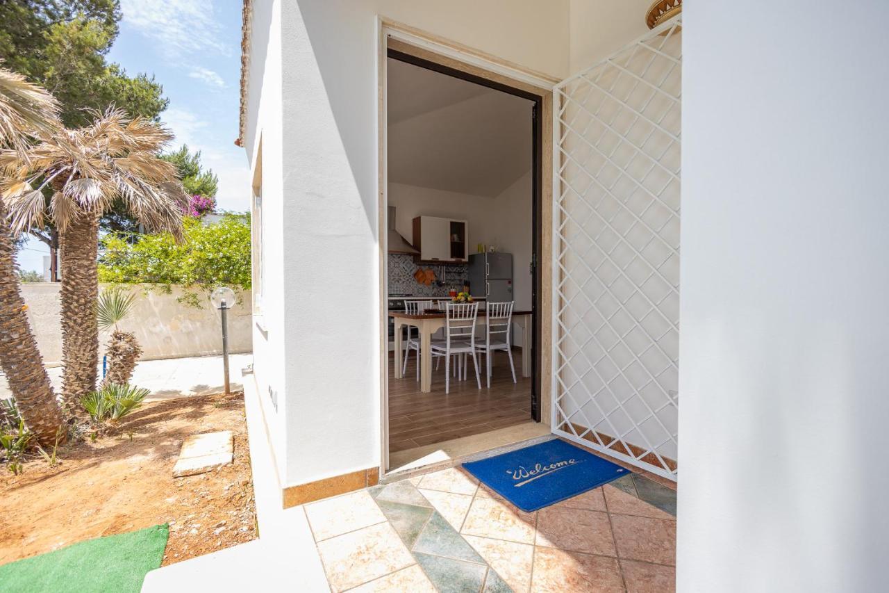 Alessandro House Porto Cesareo Exteriör bild
