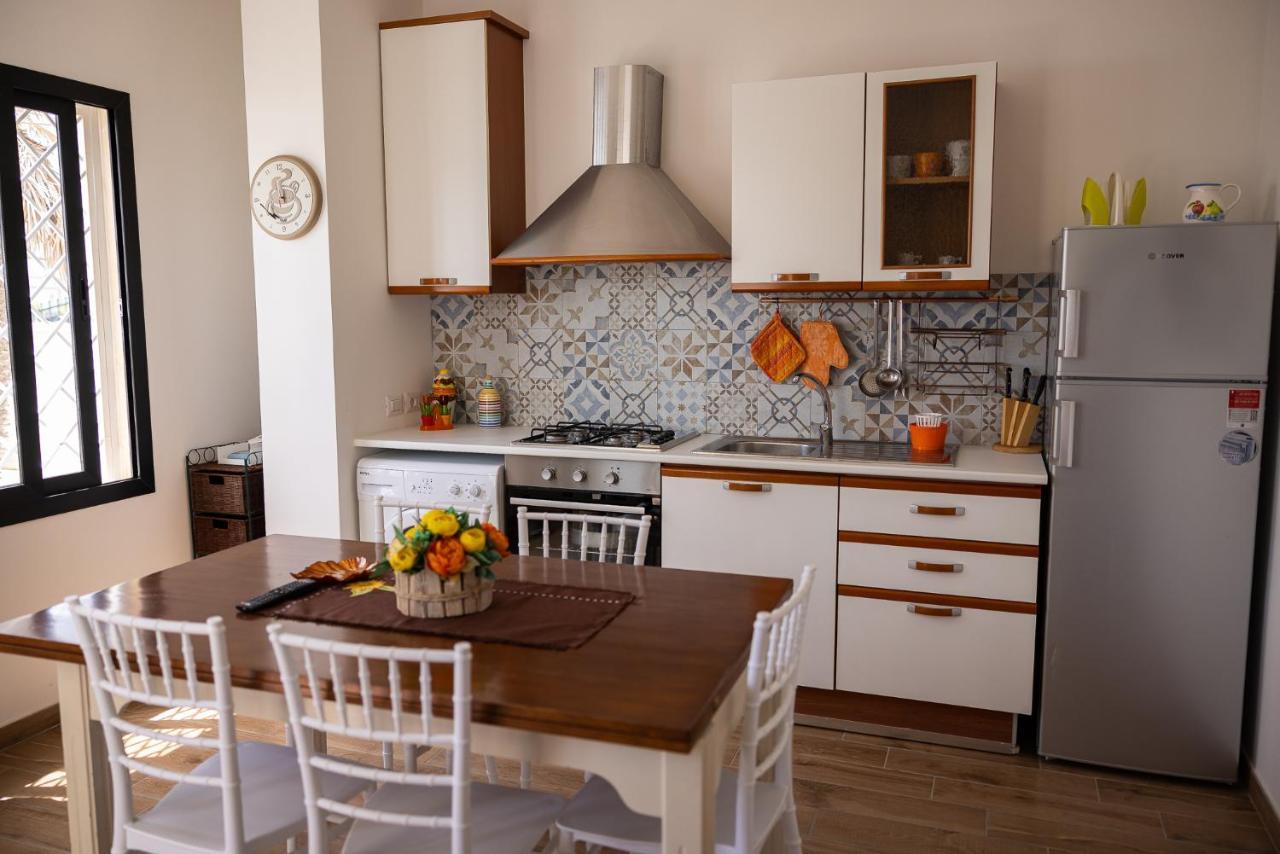 Alessandro House Porto Cesareo Exteriör bild