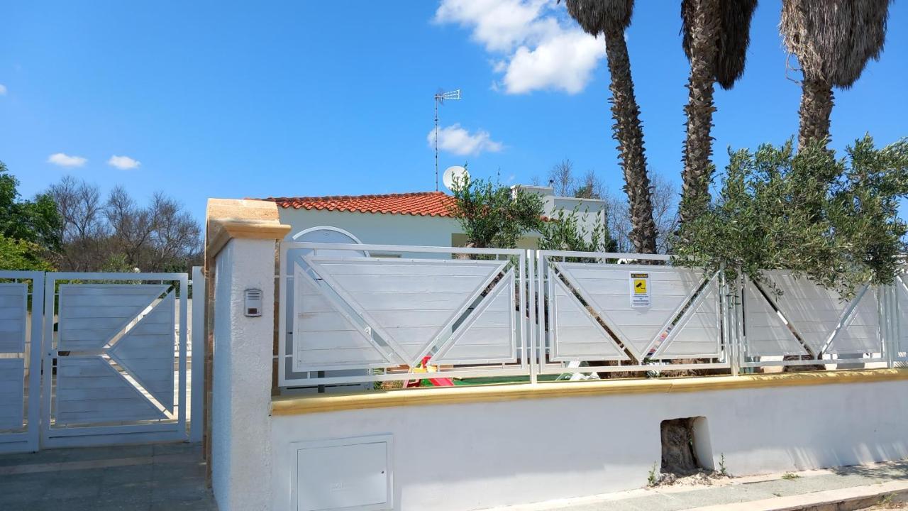 Alessandro House Porto Cesareo Exteriör bild