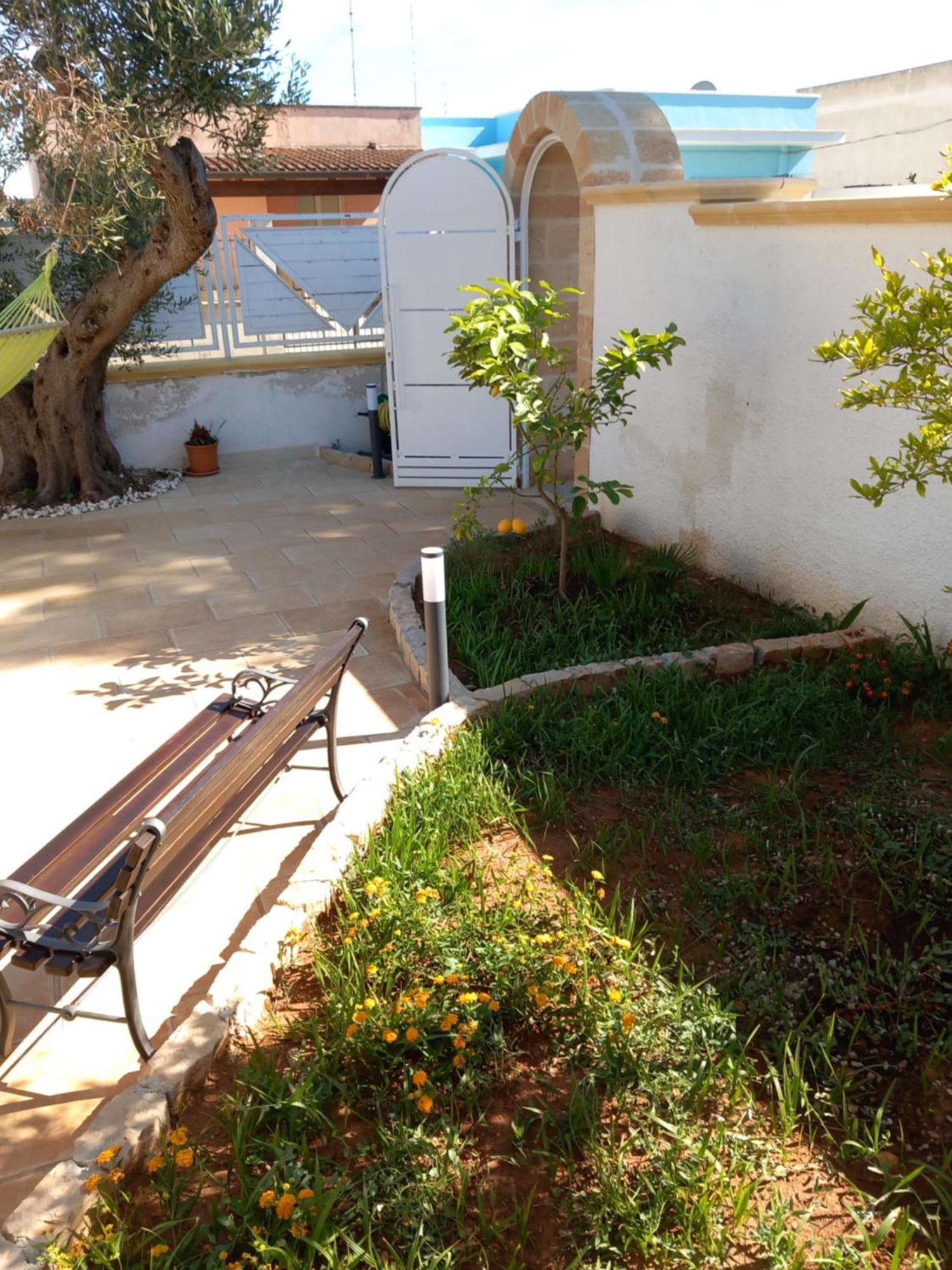 Alessandro House Porto Cesareo Exteriör bild